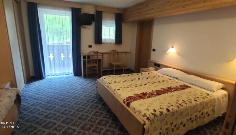 Номер Стандарт Трехместный, Albergo Fiordaliso