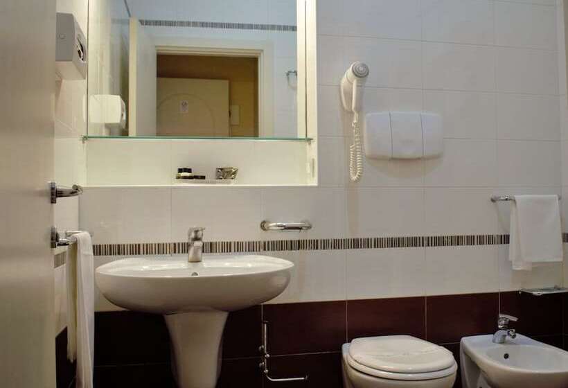 Quarto Clássico, Barion Hotel & Congressi