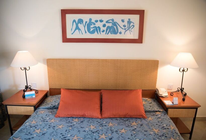 اتاق لوکس, Marina Plaza Hotel Tala Bay