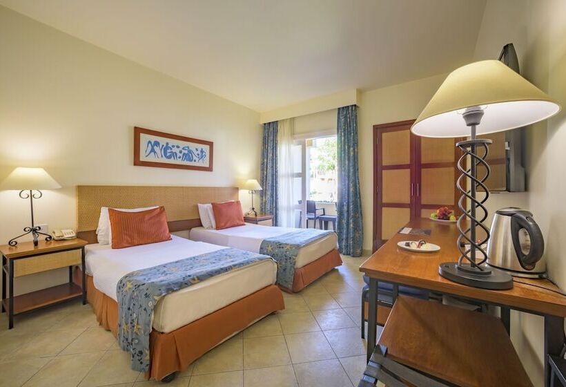 اتاق سوپریور, Marina Plaza Hotel Tala Bay