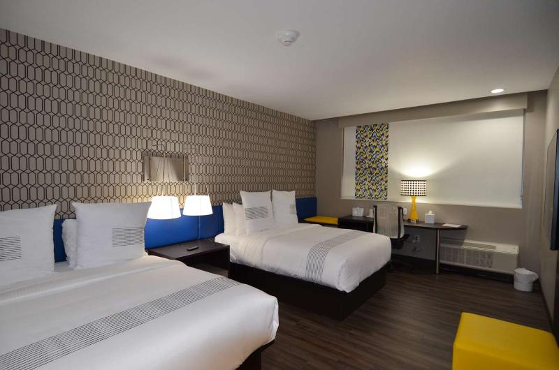 Номер Стандарт Адаптированный для Инвалидов, Glō Best Western Enid Ok Downtown   Convention Center