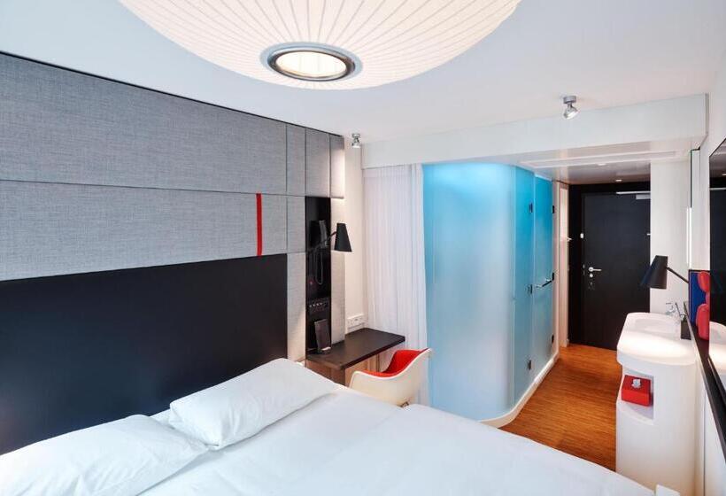 キングサイズベッドのスタンダードルーム, Citizenm Paris Champselysees