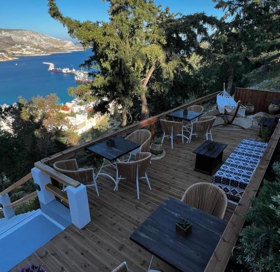 带按摩浴盆的套房, Spongia Apartments Kalymnos