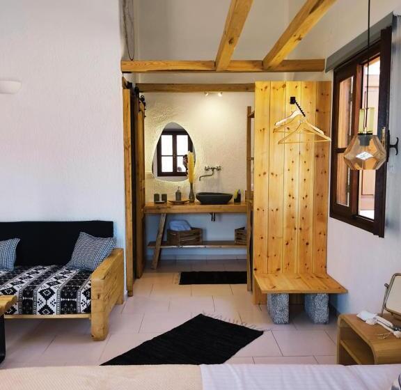 带1个卧室的带海景的公寓, Spongia Apartments Kalymnos