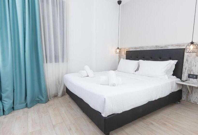 Standard Room, Evita Asty
