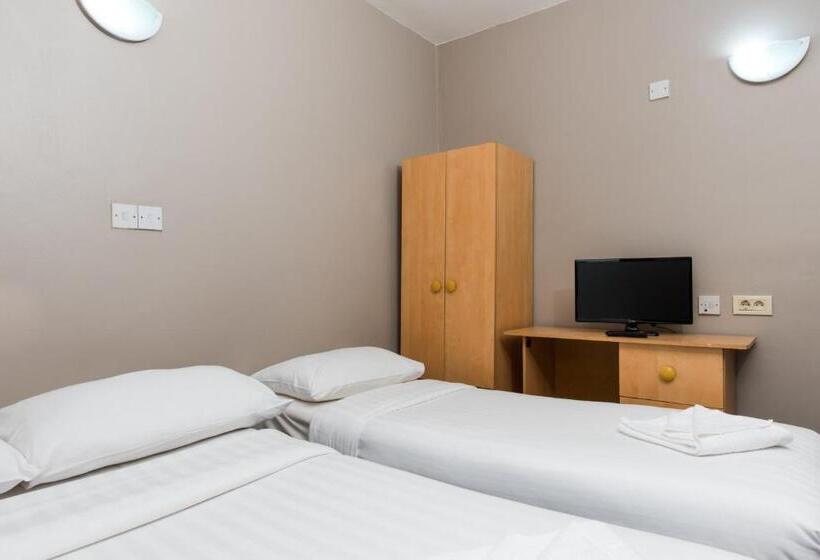Quarto Triplo Estandar, Aquarius