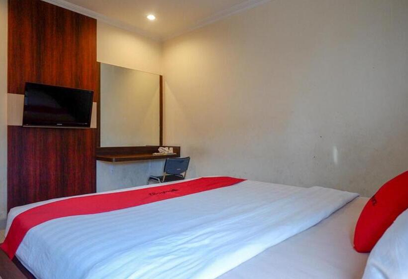 スタンダードルーム, Reddoorz Plus @ Grand Pacifik Hotel Makassar