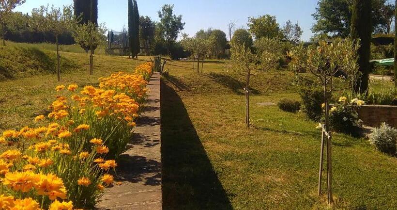 اتاق استاندارد, Villa Nobile Cortona Family Apartments