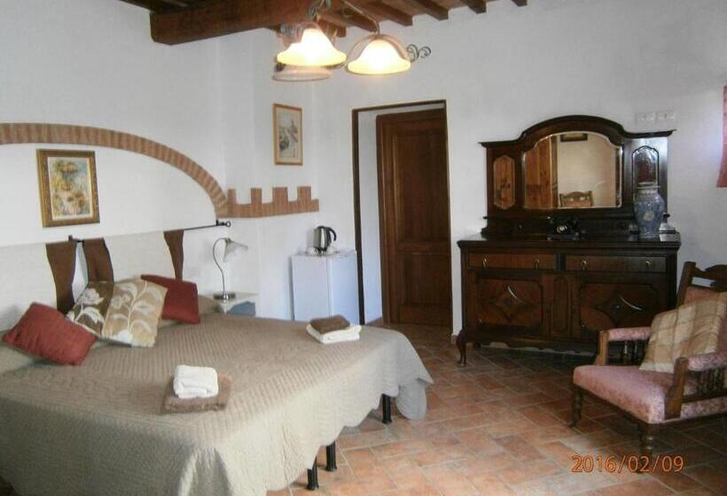 اتاق خانوادگی, Villa Nobile Cortona Family Apartments