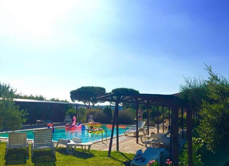اتاق خانوادگی, Villa Nobile Cortona Family Apartments