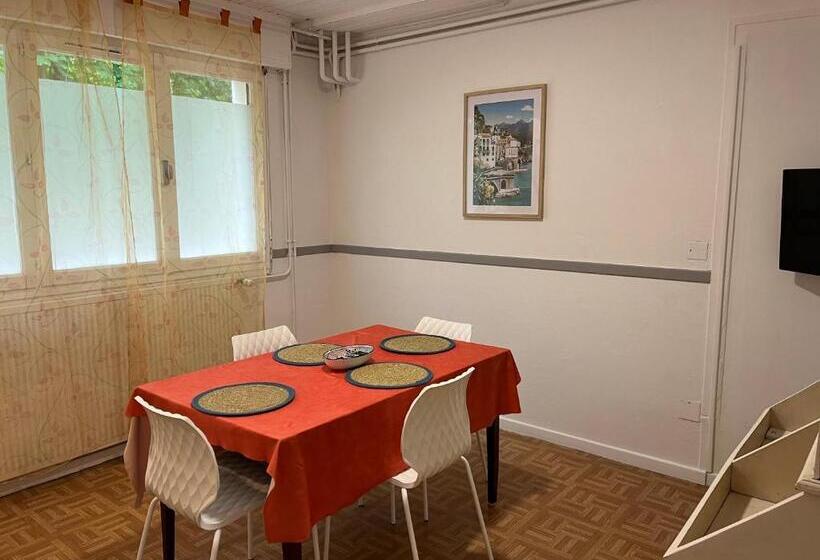 Apartamento 1 Dormitório, La Croix Blanche