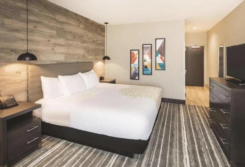 Стандартный Номер Кровать Кинг, La Quinta Inn & Suites By Wyndham Locust Grove