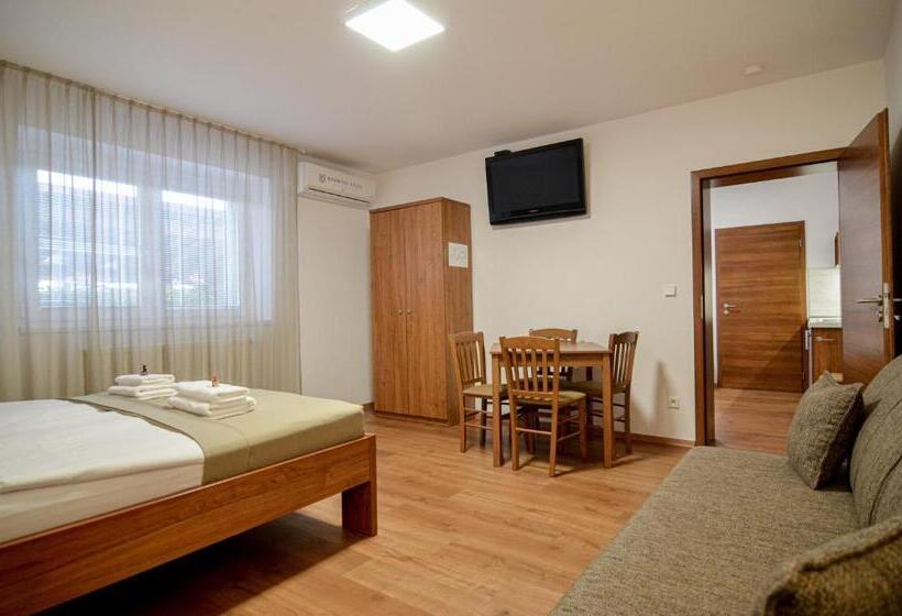 Апартаменты 1 Спальня с Террасой, Residence Malva
