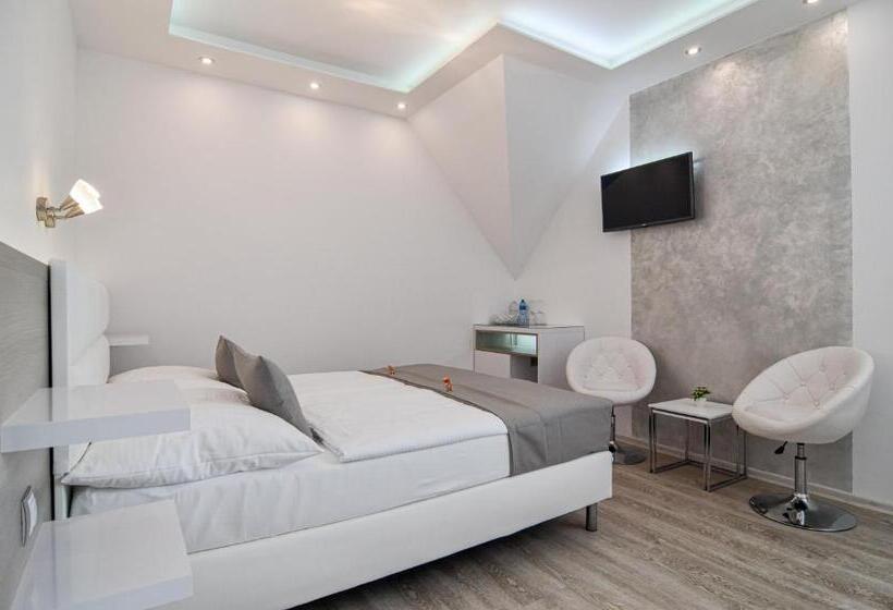 Номер Deluxe, Residence Malva