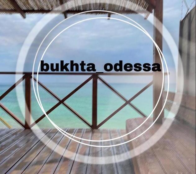 스탠다드 방갈로, Bukhta