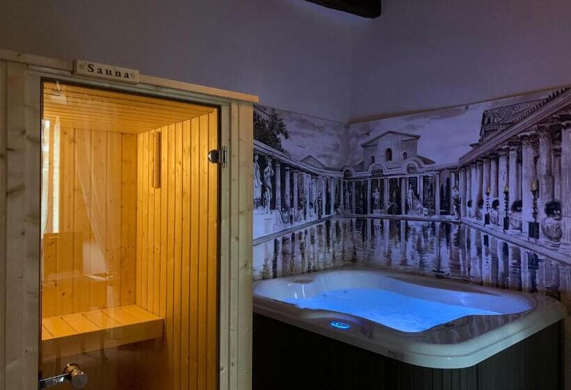 Люкс с гидромассажем, Borgo Petroro