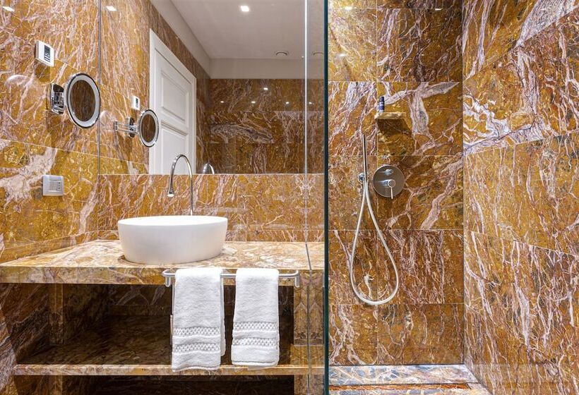 اتاق لوکس, Galleria Vik Milano   Townhouse Galleria   Small Luxury Hotels Of The World
