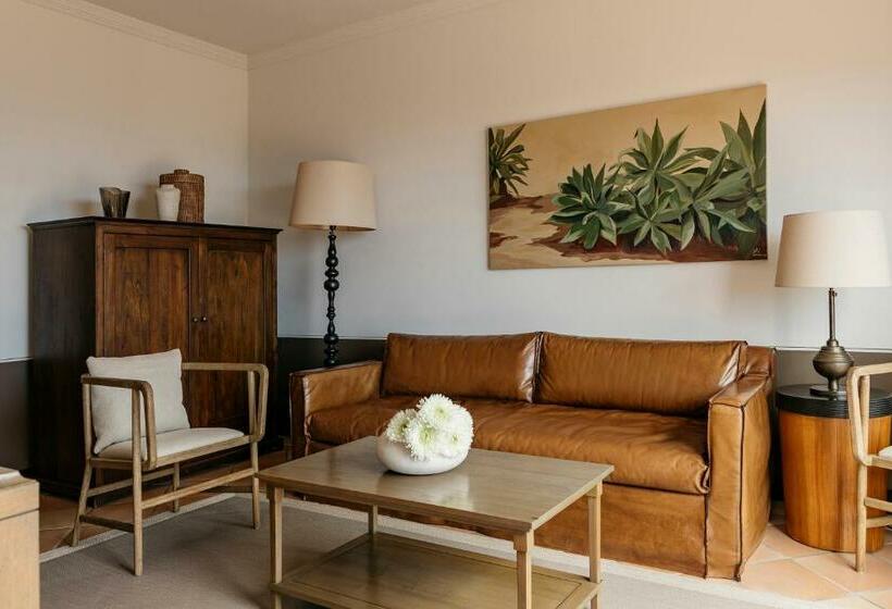 Люкс Вид на Море с Гидромассажем, Hacienda del Conde Meliá Collection Golf & Spa