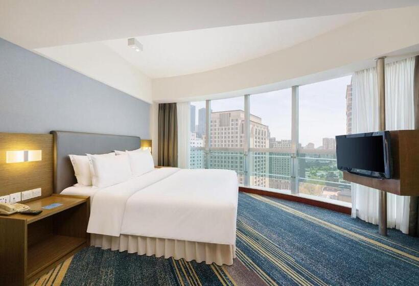 スイート, Holiday Inn Express City Centre Dalian, An Ihg
