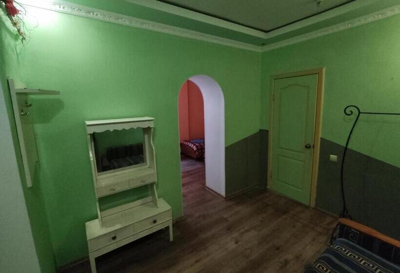Quarto Estandar, готель маєток