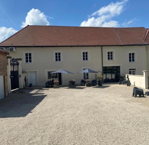 Дом 4 Спальни, Le Domaine Des Sources