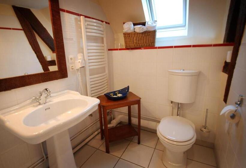 اتاق سوپریور, Logis Cote Loire   Auberge Ligerienne