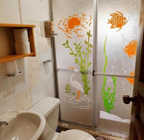 패밀리 룸, Hostal Taita Cristobal