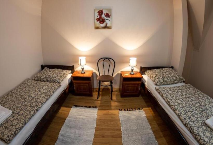 スタンダードルーム, Megálló Wellness Panzió