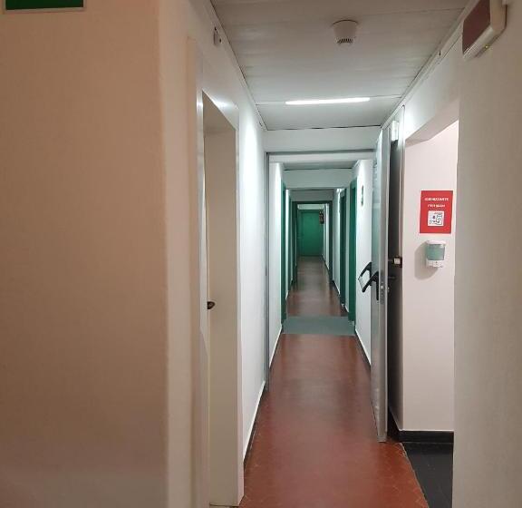 اتاق استاندارد چهار تخته, Albergo Lungomare