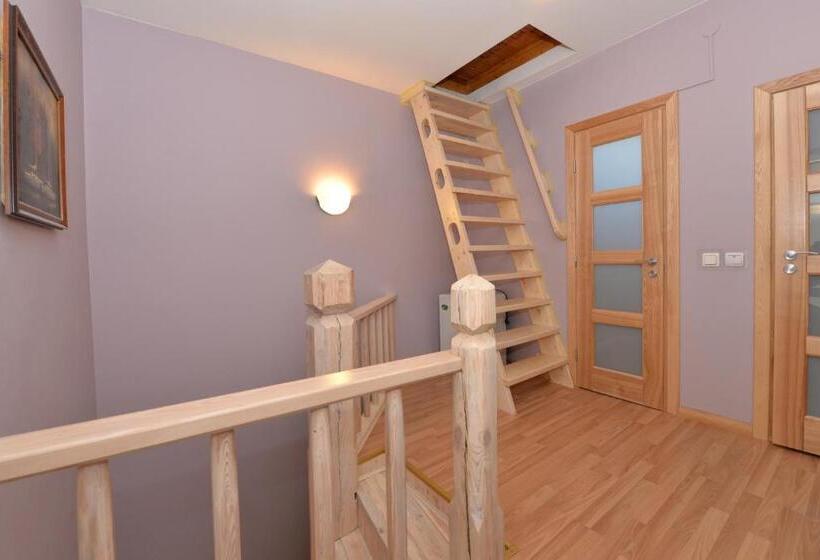 اتاق استاندارد با تراس, Nida Guesthouse At Loreta
