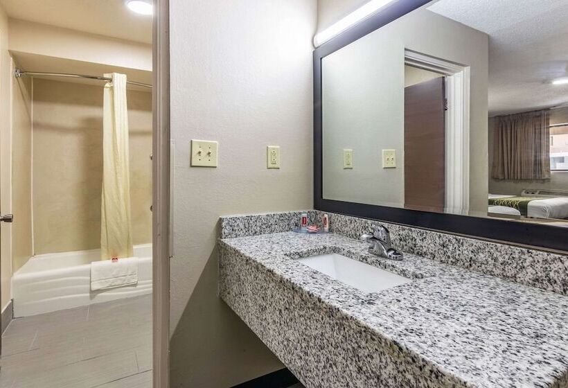 Номер Стандарт 2 Двуспальные Кровати, Americas Best Value Inn Opelika