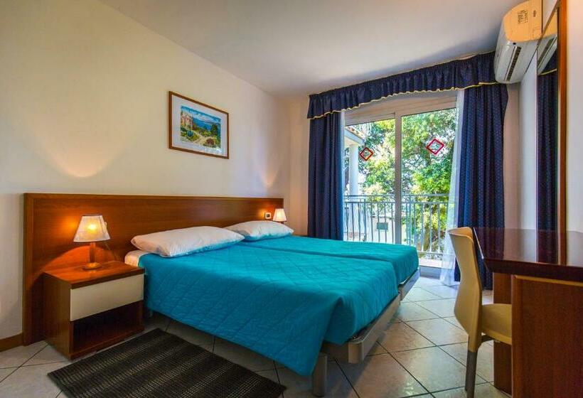 آپارتمان 1 خوابه با بالکن, Splendid Resort