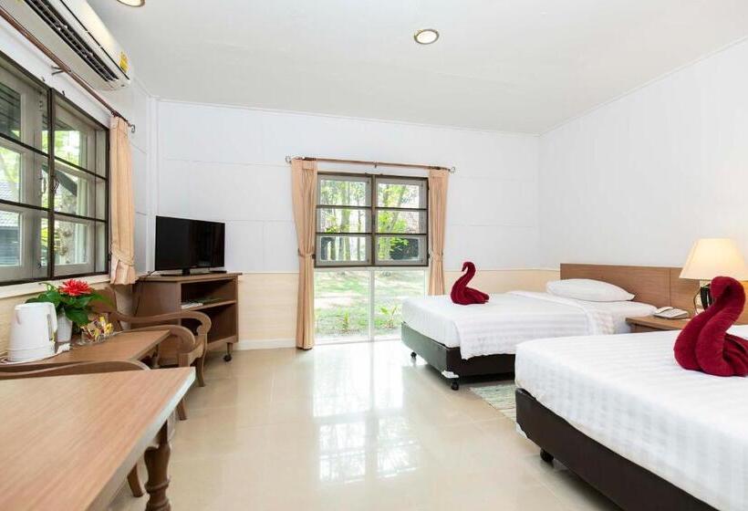 디럭스 룸, The Legacy River Kwai Resort