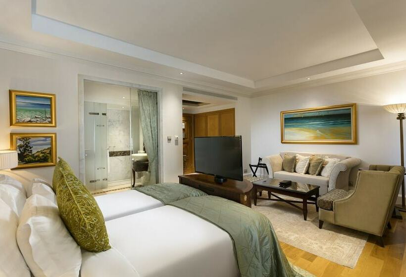 Номер Премиум, Titanic Mardan Palace
