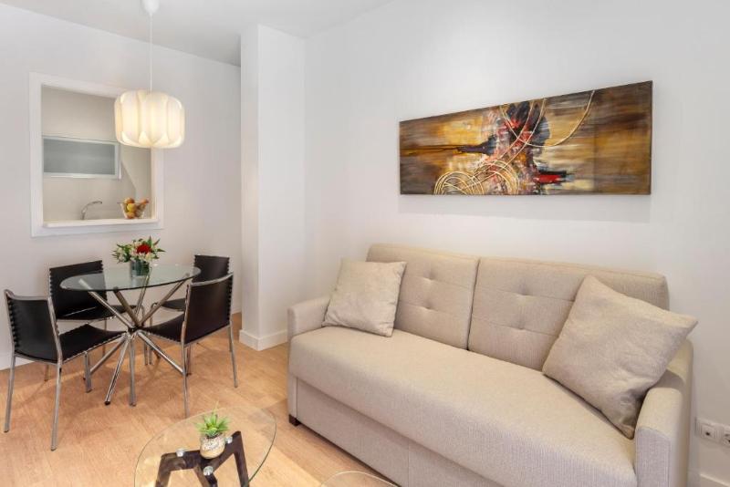 آپارتمان 1 خوابه, Apartamentos Metrópolis