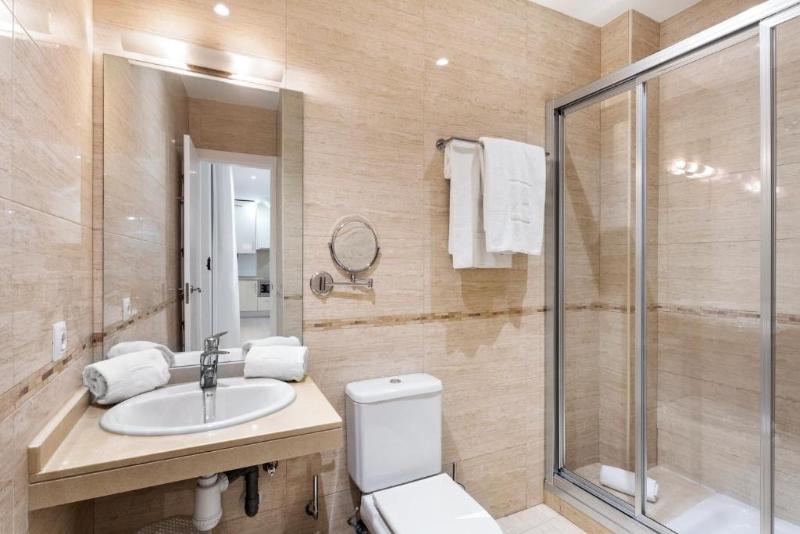 استودیوی استاندارد, Apartamentos Metrópolis