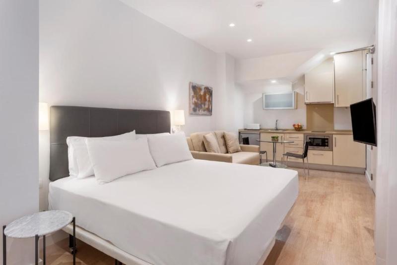 استودیوی استاندارد, Apartamentos Metrópolis