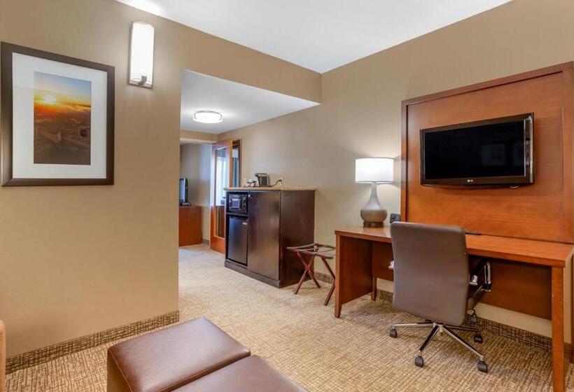 סוויטה, Comfort Suites North