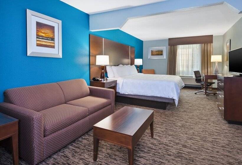 Люкс, Holiday Inn Express & Suites Carmel North – Westfield, An Ihg