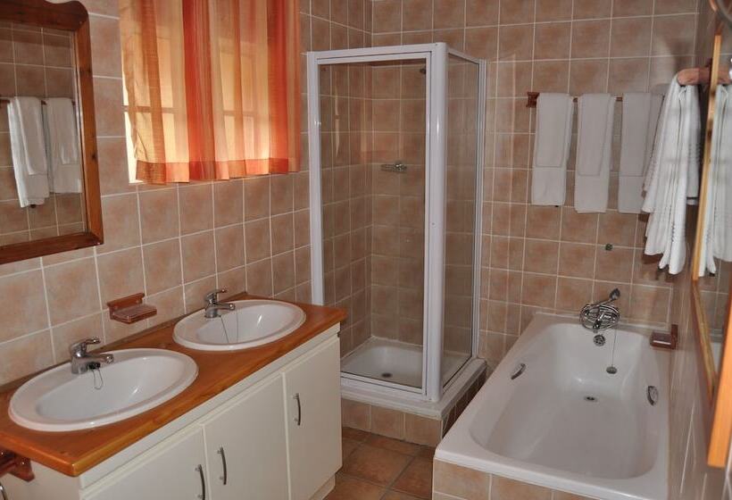 Шале 1 Спальня, Natal Spa Hot Springs & Leisure Resort