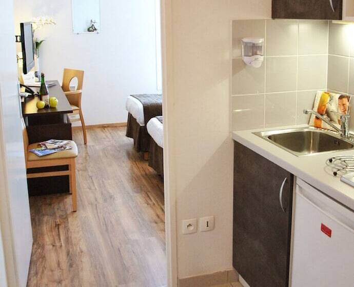 استودیوی پریمیوم, Séjours & Affaires Caen Le Clos Beaumois