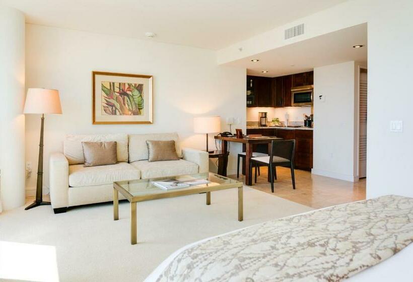 Superior Studio Sea View, Ka Laʻi Waikiki Beach, Lxr Hotels & Resorts