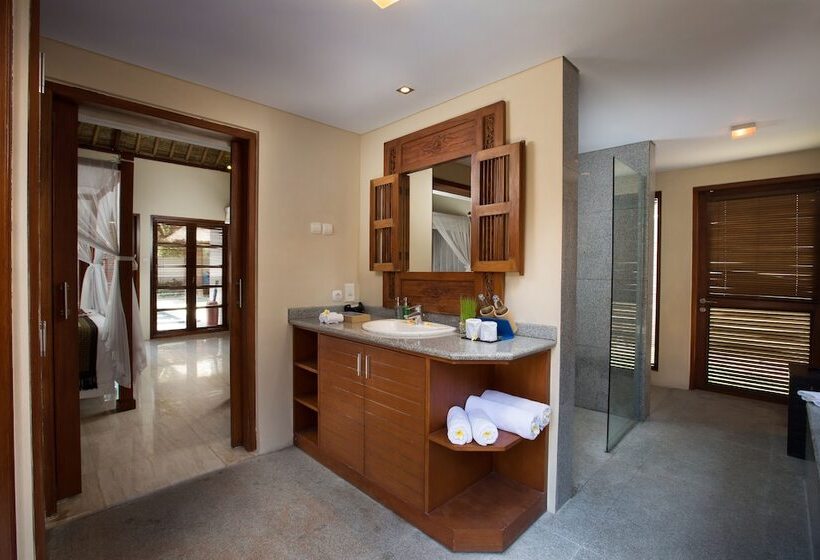 Вилла 3 Спальни с Бассейном, Bali Baliku Private Pool Villas