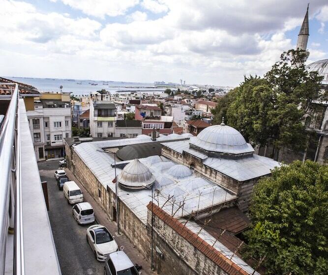 اتاق استاندارد سه نفره, Dara  Oldcity