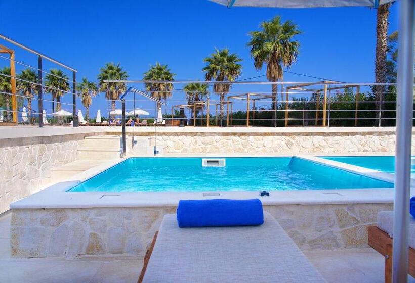 스탠다드 룸 풀장 전망, Ionian Emerald Resort