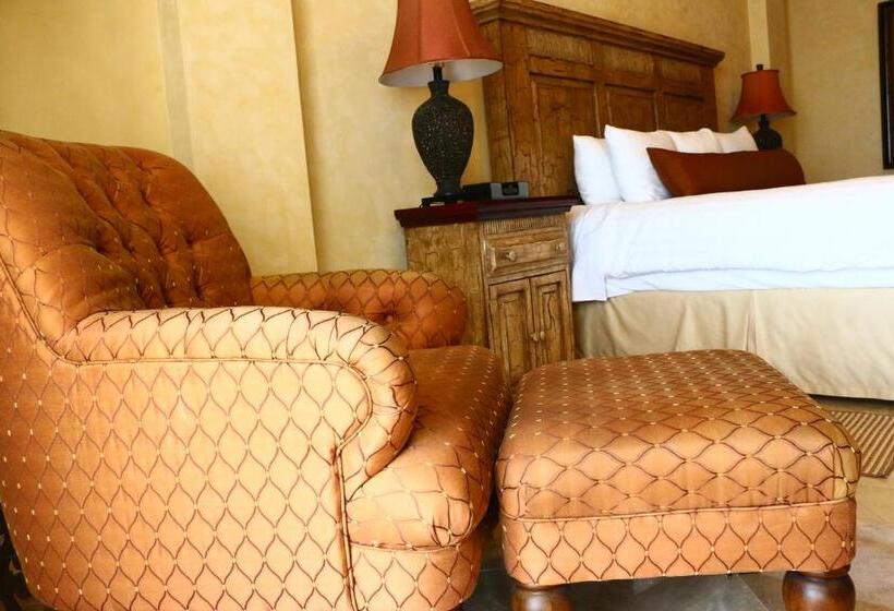 جناح سوبيريور مطل علي البحر, La Mision Loreto
