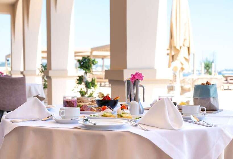 Королевский Люкс, Kresten Royal Euphoria Resort