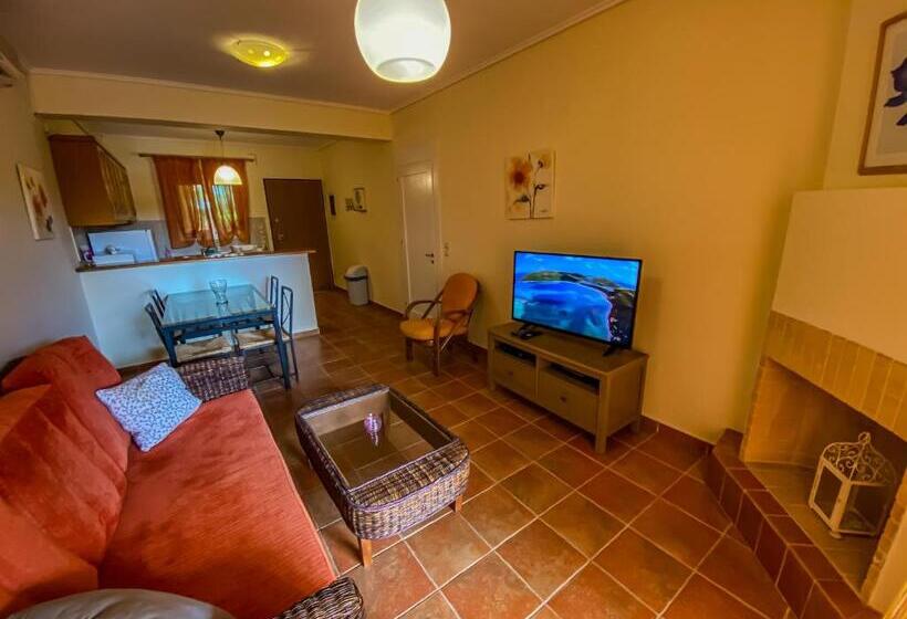 Апартаменты 2 спальни Вид на Сад, La Riviera Barbati Seaside Apartments & Villas