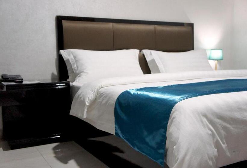 Номер Стандарт Индивидуальный, Valencia Hôtel & Appartements