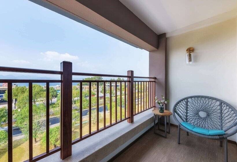 Номер Executive, Novotel Qiandao Lake